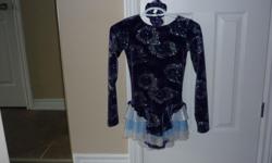 Mondor Figure Skating Dress
Size 12-14
Beautiful Dress worn for competitions.
Located in Barrhaven.