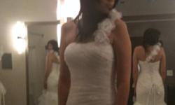 Size 6... Lace back.. Fit size 4-8
Never worn.. Still in store at bliss bridal kelowna.. I will pick it up.. Very light and flowy.. Removeable strap... Beading... White
This ad was posted with the Kijiji Classifieds app.