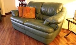 Forest/Dark Green
Imported from Italy
Couch measures approximately 80?long x 36?deep
Love Seat measures approximately 65?long x 36? deep
Mint condition - from Pet free / Smoke free home
Will only sell as a pair