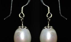 New Pearl earrings Great gift idea
The gorgeous fresh water pearl earring measures approximately 7x11mm - 8x12mm, the hooks are sterling silver,
Great gift idea. promotional price $30/each pair include box.
 
If you see the ad, means they are still