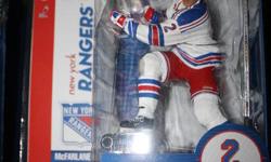 Selling a 3 differnt NHL figures. They are $15 each
Robert Lang (variant)
Peter Forsberg
Brian Leetch (varaint)
If you are looking for other players send me a msg. Also have many variant figures