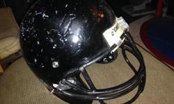 Selling an old football Helmet. Great for dÃ©cor for a Sports Man Cave. I already have a few.