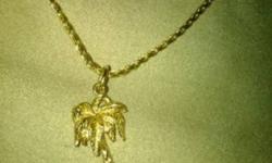 I purchased this amazing Persian 10k Gold necklace last year but have not worn it. This necklace was purchased from charms and comes with a matching Palm Tree Pendant. Retail Value is $649.98 for the necklace and $289.99 for the pendant. This is an unworn