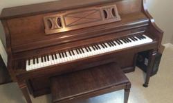 Upright Piano KIMBALL with bench
good condition, recently tuned