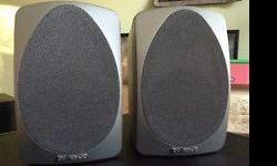 Polk 100 Watt Speakers
Excellent Polk Quality Sound
Magnetically Shielded
100 watt
2 lbs each
Size - 5.4, 3.5, 4 inches