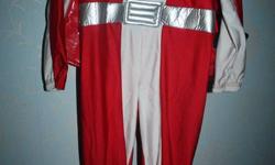 2 power ranger costumes available $20.00 each.
One sized 5/6 and one sized 7/8
 
This comes with full costume, boot covers, "helmet" and gloves. All are made out of fabric no inexpensive plastic.
 
Free delivery to kingston and the surrounding area.