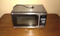 I have a Proctor and Silex Microwave for sale it works