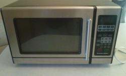 I have a Proctor Silex Microwave for sale. About 5 years old, works great and still in great shape. All buttons still work and so does the turn table. Turn table is like 8 inches about. Selling as I have two now and only need one. Please note that this ad