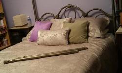 This is for a Queen Heavy Metal Shabby Chic headboard & Footboard ONLY bed not included.
Can leave the posts attached or not. As in the picture, just the headboard have the posts. My room is just to small for this. It was hard getting a picture lol.