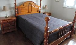 Wood queen size bedroom set includes head and foot board with metal frame (64 1/4'' wide), 2 night tables (Height 26'', width 26'', depth 17'')and a dresser ( height 60'', width 40'', depth 19''). Good condition.