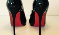 These are amazing Louboutin knock-offs. Never worn, still have box.
Size 39 EU - (8)
I have just launched! Check out BohoGlam for more! www.bohoglam.co
Your Go-To Personal Stylist for Bohoglam Style Vintage & Pre-Owned Clothing & Accessories