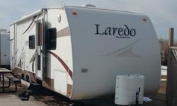 Laredo 28 Ft with Bunk Beds 2005
*EXCELLENT Condition!*
Travel Trailer
Fibreglass exterior
Includes: New Equalizing Hitch
Single owner/Pet Free/Smoke Free
Very Low Kms
Twin Bunk Beds across the back
Double Slide(Table & Sofa)
Upgraded Day Night Window
