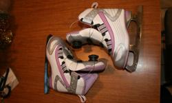 Reebok figure skates with Boa lacing system. Easy and fast to tighten and loosen. Excellent condition. Size 13J. $120 at Canadian Tire. Yours for 40.00.