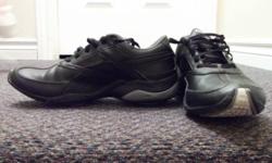 Size 7.5 Reebok Easytone shoes.
Originally paid $150.00 for them in Toronto and upon returning to Halifax only wore for one week before I realised I had bought a pair 1 size too big.
Call or email any time. Item available for pick up only.