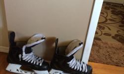 Reebok Hockey Skates size 11
contoured and sharpened
Ribcore
CCM soles
Like new