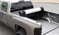 04 - 12 NISSAN TITAN CREW CAB 5'5" BOX - BRAND NEW IN THE BOX TONNEAU COVER. CUSTOMER ORDERED AND NEVER RETURNED - YOU SAVE $$$