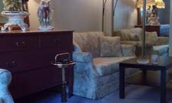 Pets
Yes
Smoking
Yes
Fully furnished .. ASAP
Extra large room.
2 double sofa beds.
Full privileges to laundry, kitchen etc.
Excellent bus service.
Parking on street or $25.00 per month.
Private park with Adirondack chairs and tennis courts and pool.