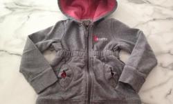 Roots Kids hoodie. Grey and pink. Size small 5-6 years old. Excellent condition. Smoke free home.