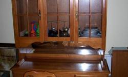 Beautiful Roxton Colonial Hutch
Solid Maple; Excellent Quality
 
Asking $500 or best offer.