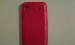 I am selling my 2 samsung galaxy s vibrant cases because i no longer own that phone, one is a silicon(soft rubber like material) and it is solid hot pink, the other is a hard plastic(acrylic) it is white with pink cherry blossoms on back, see pictures**
I