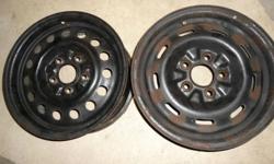FOR SALE:
 
SET OF 2 STEEL RIMS 15 INCH IN SUPER CONDITION TO INSTALL YOUR WINTER TIRES (TIRES NOT  INCLUDED IN THIS SALE)
 
EACH RIM HAS 5 HOLES WITH 114.3 MM PATTERN
CAN BE USED IN SEVERAL AUTOMOBILES WITH THE SAME RIM PATTERN AND LAST USED ON A HONDA