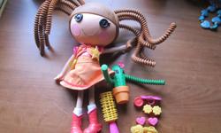 Excellent Condition There are two hair clips missing - otherwise all ori - ginal accessories are here as shown in picture. This is one of the large dolls. Hair is bendable and posable. Rarely played with.
Please see my other ads for more Lalaloopsy dolls