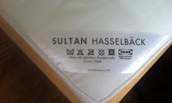 Slatted bed bases and Sultan Hasselback mattress. Barely used as was in a guest room.
grey sheet set and duvet with beige cover also included.