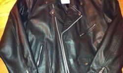 This leather Jacket is a size 58 built for a big man, never worn i am asking $350.00.
if you are interested please respond to the AD. Must sell....