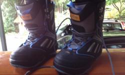 Lamar Snowboard Boots - Women's Size 7
Lamar Snowboard Bindings
Nicely Colour Matched
Gently Used - Great Condition
$80 OBO
Just back from Whistler; Snow is waiting.
Make me offer before the season ends.