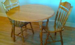 Solid Oak Round Table set, two chairs, $1100 New.
Great condition, as new, Downsizing, must go, Pick up only.
$300.00 OBO
42" Diameter