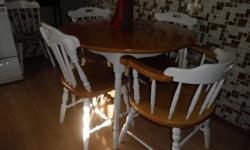 Solid Wood Round Table
With 5 Chairs
Comes with insert to make table bigger
Great condition
$50