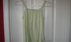 smoke and pet free home
green tank - good condition - $3 - M size 8
pink tank - good condition - $6 - gap - XL size 12
brown tank - good condition - $6 - gap - XL size 12
white with butterfly - good condition - $4 - the place - L size 10/12
plain white