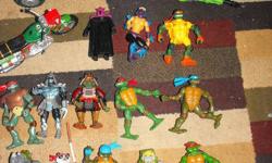 TEENAGE MUTANT NINJA TURTLE TOY LOT
FIGURES & VEHICLES
YOU GET:
BATTERY POWERED SEWER THROWER w/sewers and batteries
SEWER SUB
MOTORCYCLE
AND A VARIETY OF FIGURES, ALSO A FEW MORE WEAPONS IF I CAN LOCATE THEM
LOOKING TO GET ABOUT 60 BUCKS
FOR EVERYTHING