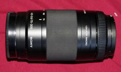 Sony 75-300mm f/4.5-5.6 Compact Super Telephoto Zoom Lens
75-300mm f/4.5-5.6 Compact Super Telephoto Zoom Lens
The 75-300mm zoom range of this lens will let you go from medium perspectives that provide a comprehensive view of the action to tight close-up