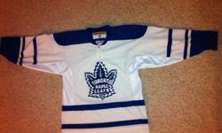 On the road Jersey.
Used 2-3 times years ago, mint condition.
Contact phone; 306-381-5425 or e-mail.