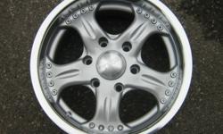 Toyota tacoma 16 x8 inch TRD
Stewart Evans Limited edition rim new in TRD box with center cap.
 
 
one rim only    $90.00