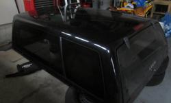 leer cup BLACK color for toyota tacoma fits in any other pick up truck sides 77 inches long by 60 inches wide, front slide window,right and left windows tinted by LEER