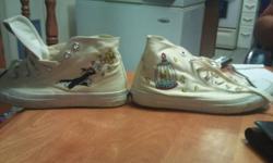 Ked tweety bird and sylvester shoes. Size 10 womens, good condition $20.00 firm.