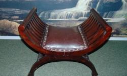 VINTAGE VANITY BENCH, STOOL DRESSING CHAIR
24 IN. HEIGHT BY 26 IN. WIDE AND 16 IN. DEPTH
WOOD AND LEATHER
IN VERY GOOD CONDITION