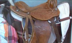 hi,
 
i'm selling my western saddle for $250 and need it gone quick. i bought a colt and now need money for trailering him. the price is firm! please help, i need this gone ASAP. i will throw in a western saddle pad that's hardly used and a brand new rope