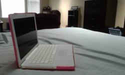 Awesome Apple Macbook Includes;
Two batteries
Pink case (If wanted)
Charger
Latest Software (lion)
Webcam
Photoshop (CS5) Movie making programs
This runs very fast, and has many applications to use!
Please email for questions or more information :)