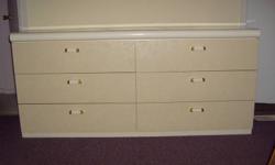 Wood formic drawer cabinet measuring 5,5 feet X 2 feet 4,5 inches with 6 big, deep drawers in excellent state.