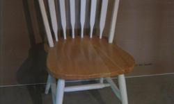 Solid wood chair natural color seat and gloss white legs and rails. Very good condition with NO loose joints. One only