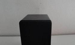 single satellite speaker by Yamaha
6 Ohms, 80 Watts
excellent condition