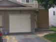 End unit townhouse, Kanata North, back on to a park.
