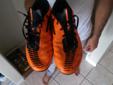 Great condition Soccer cleats/ soccer shoes Adidas F50 size 7