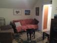 room in little italy! great for the summer! close to Ottawa U/pets allowed
